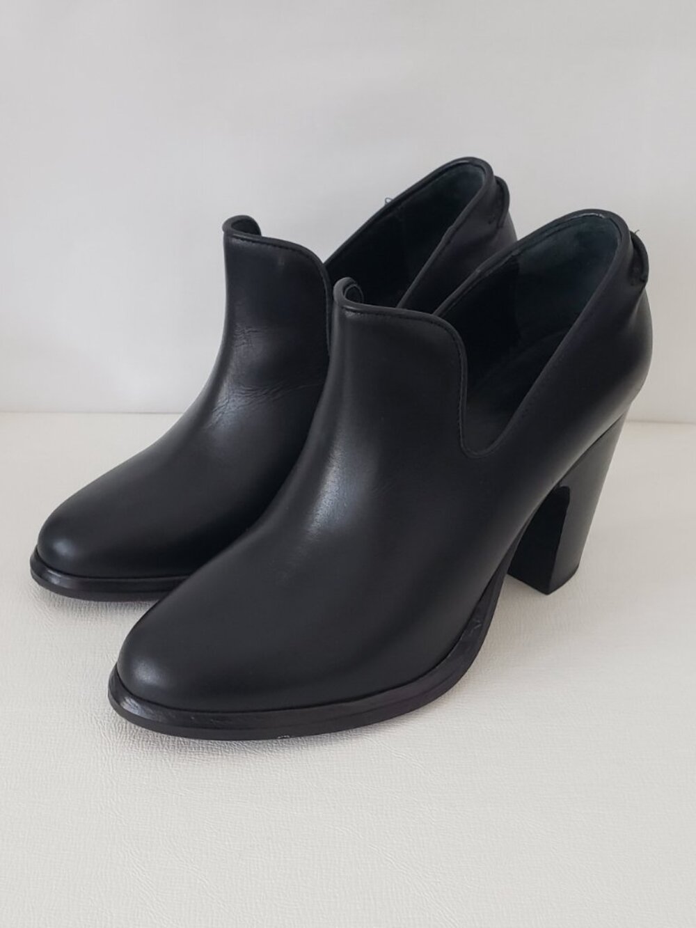 Rag & Bone New York Grove Bootie Black Premium Leather Women’s Size 6